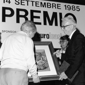 Gino Covili con Enzo Biagi in occasione del Premio Giornalistico - Modena, 1985